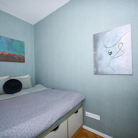 City Center Studio - Comfy & Modern Bratislava Eksteriør billede