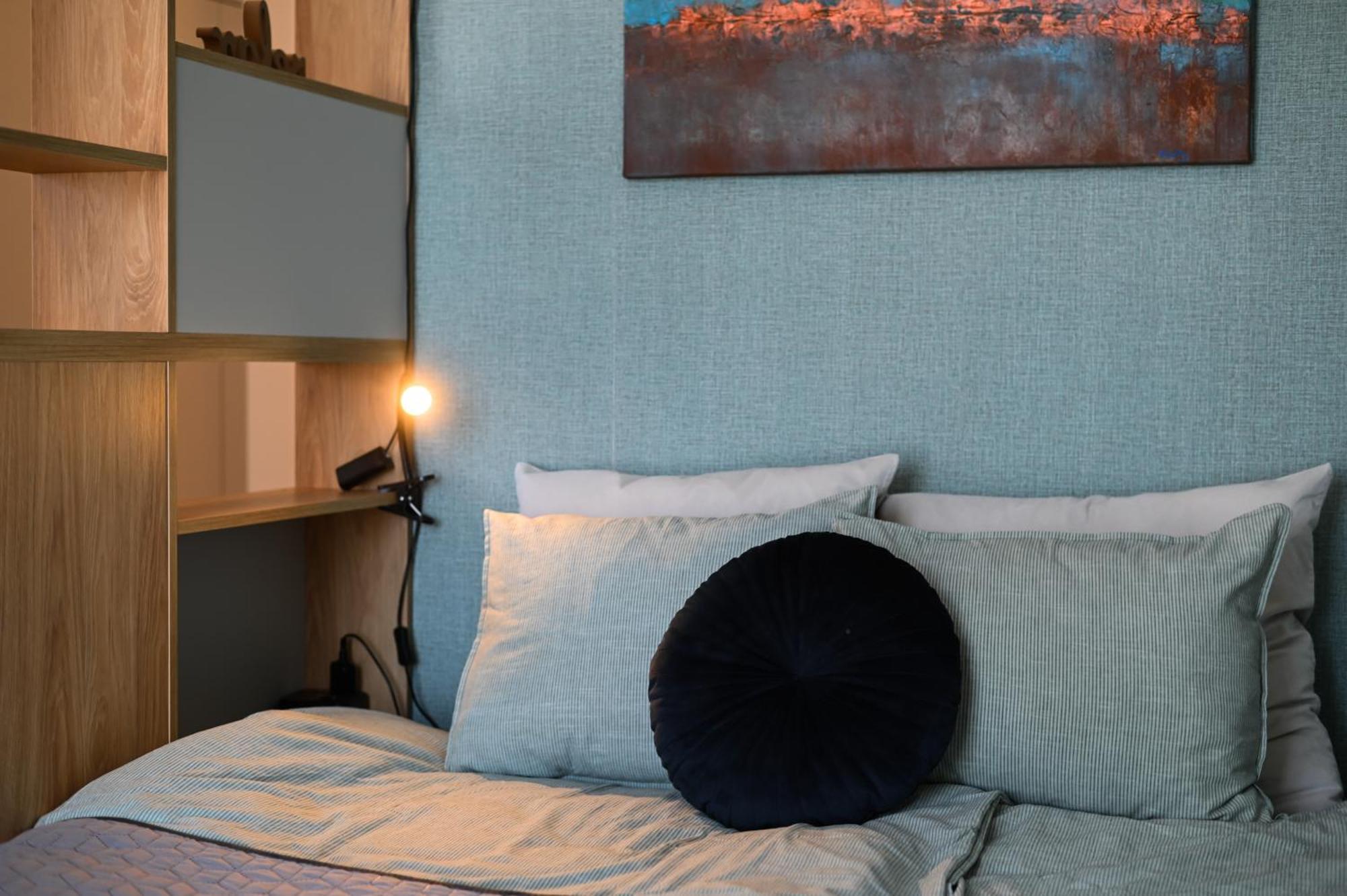 City Center Studio - Comfy & Modern Bratislava Eksteriør billede